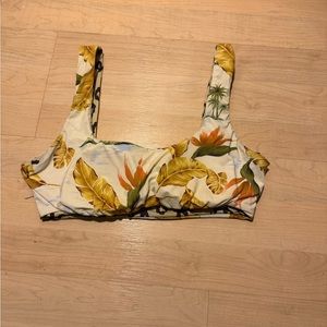 Reversible billabong bikini top
